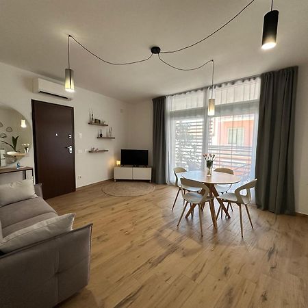 San Simplicio Relax Apartment Olbia Bagian luar foto