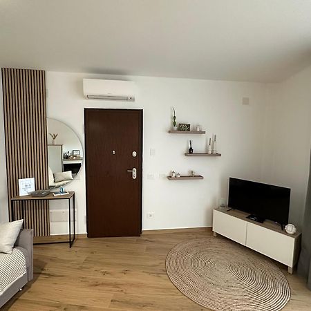 San Simplicio Relax Apartment Olbia Bagian luar foto