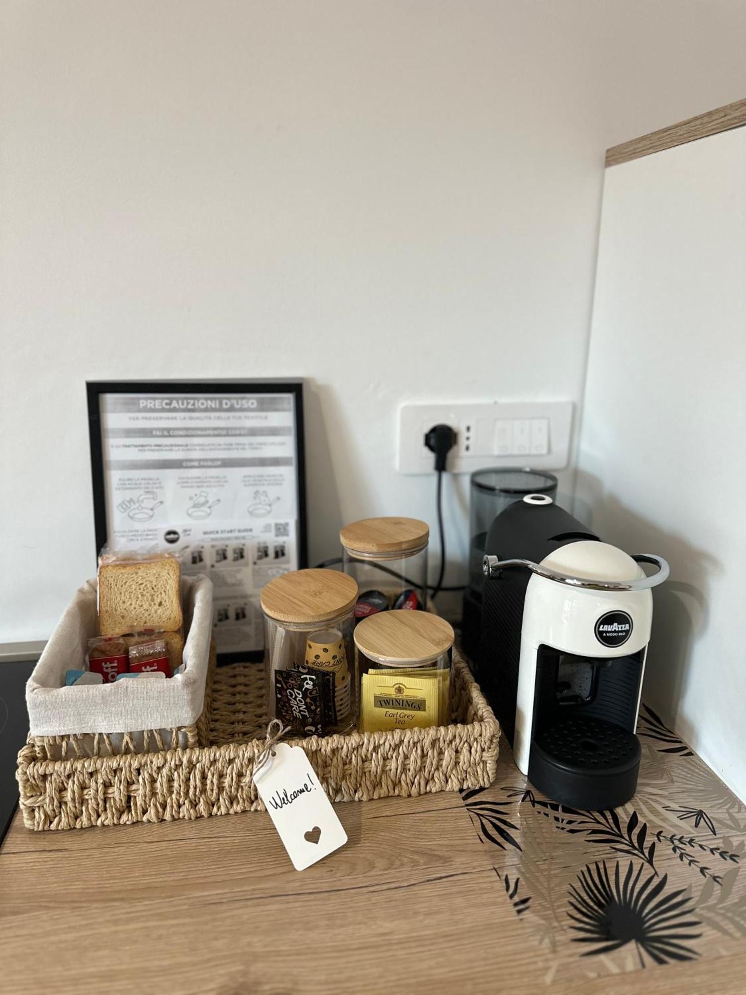 San Simplicio Relax Apartment Olbia Bagian luar foto