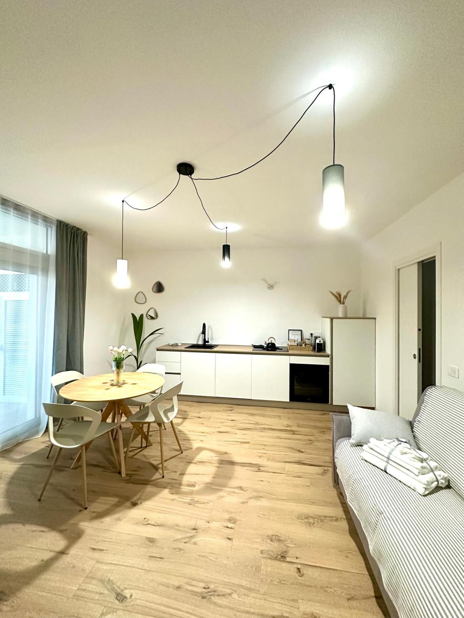 San Simplicio Relax Apartment Olbia Bagian luar foto