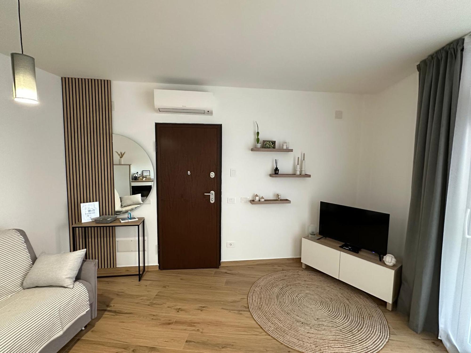 San Simplicio Relax Apartment Olbia Bagian luar foto